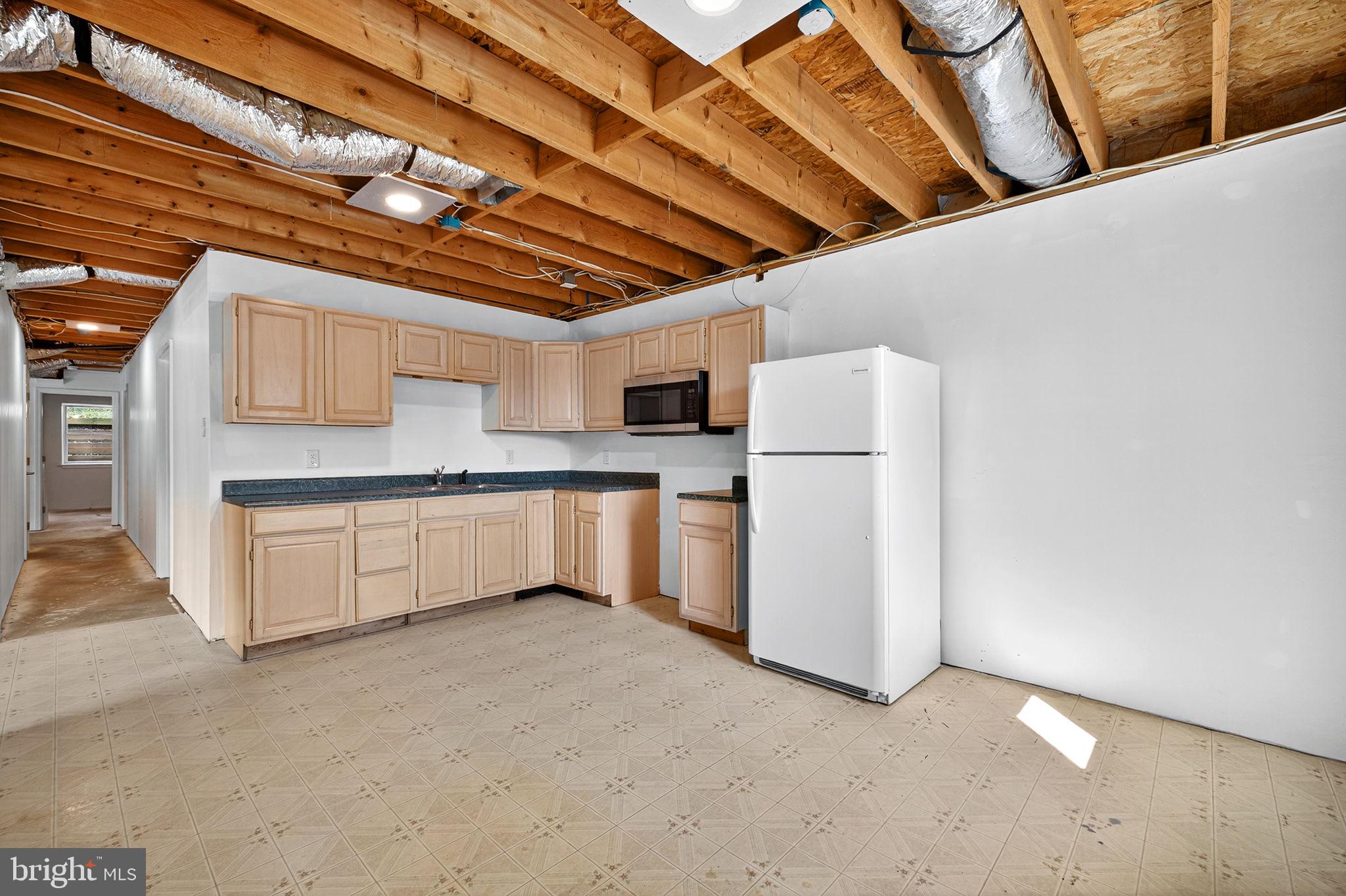 3057 OAK PARK