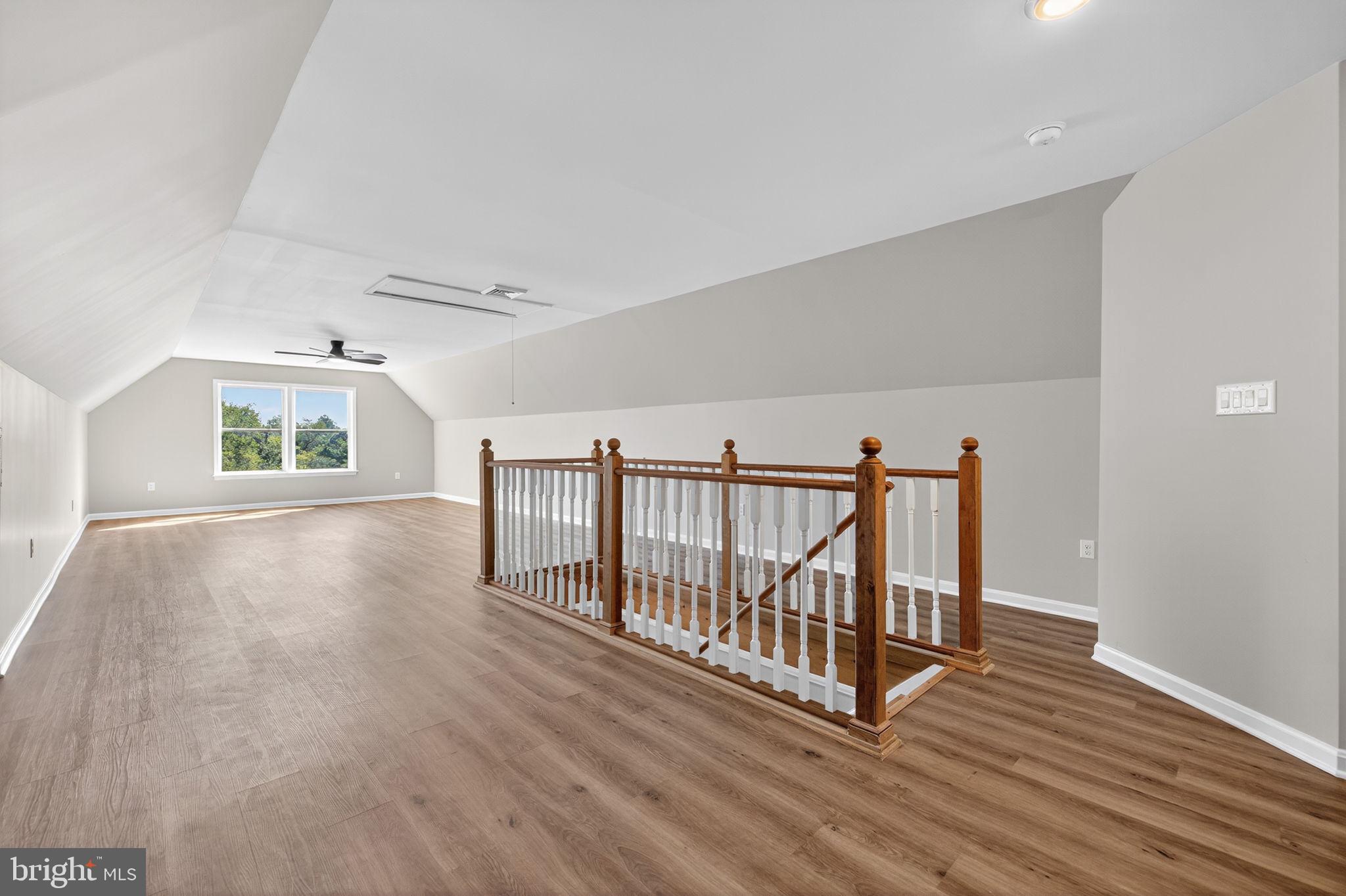 3057 OAK PARK