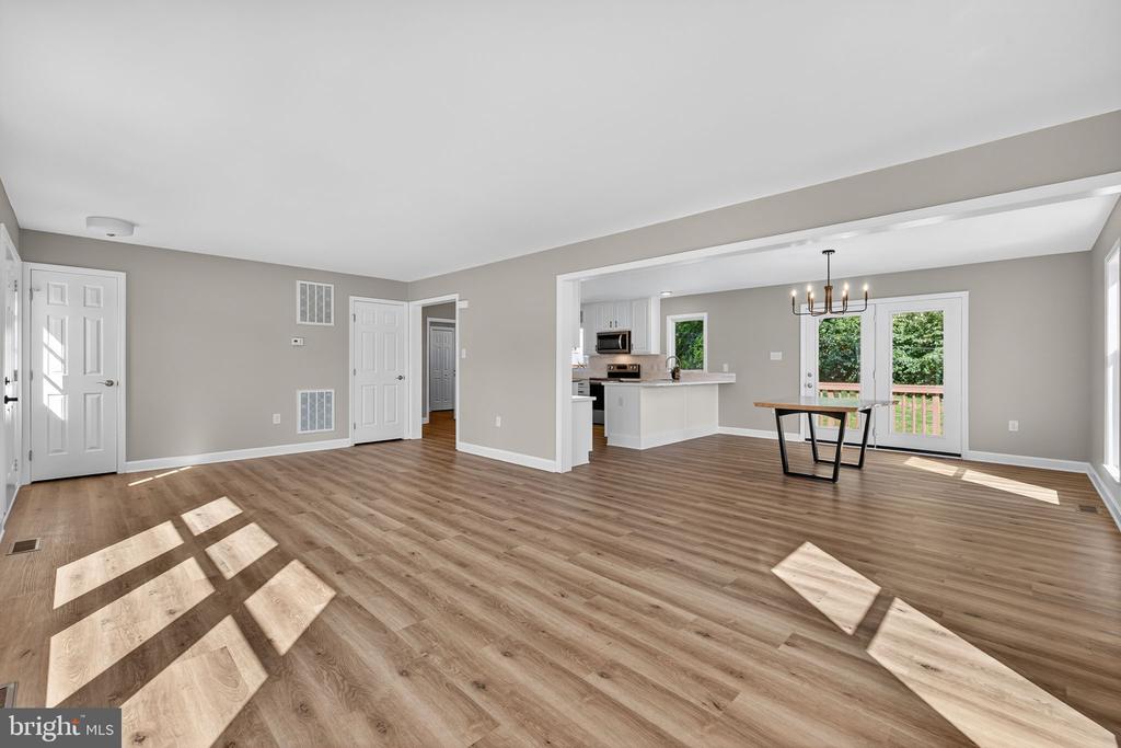 3057 OAK PARK