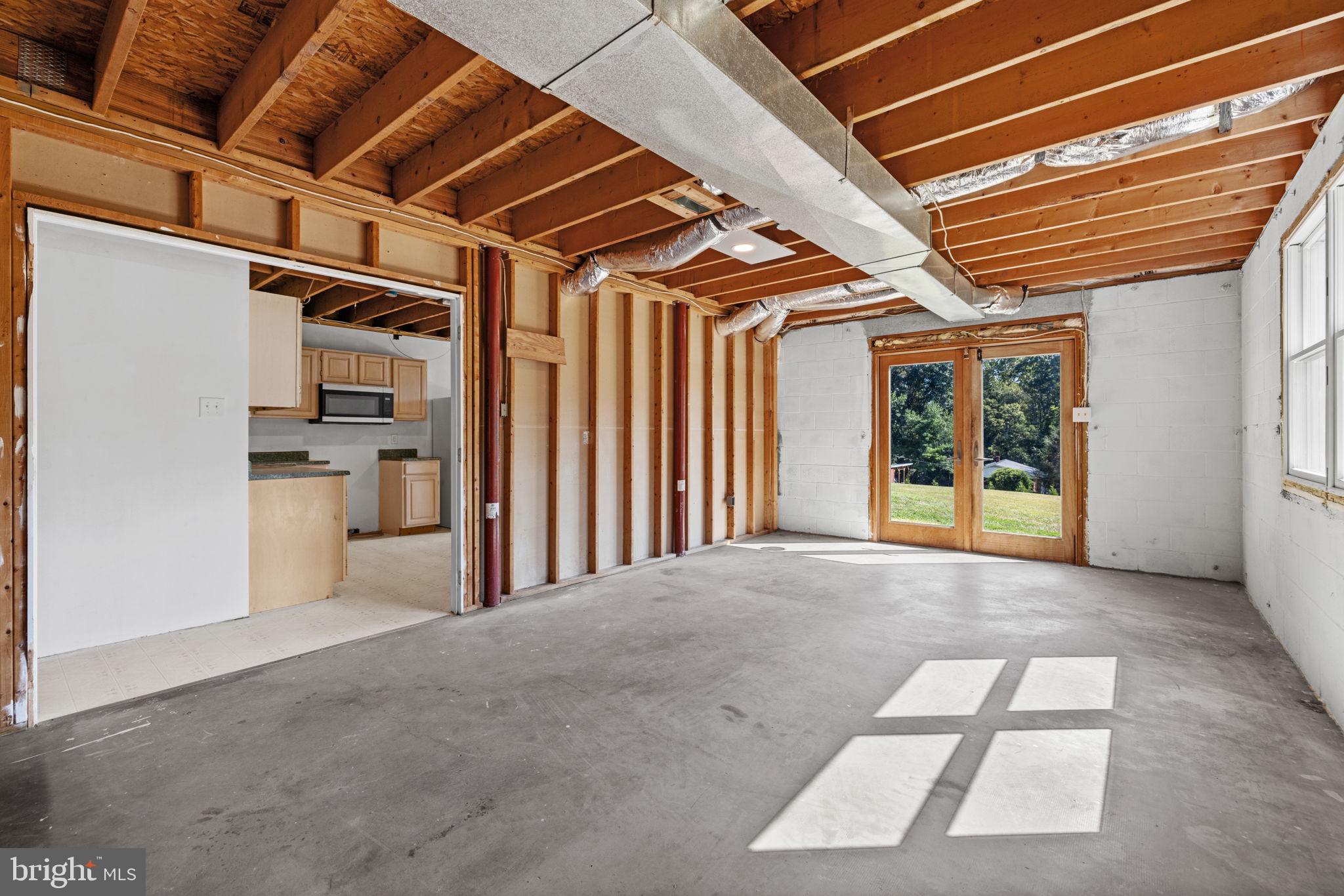 3057 OAK PARK