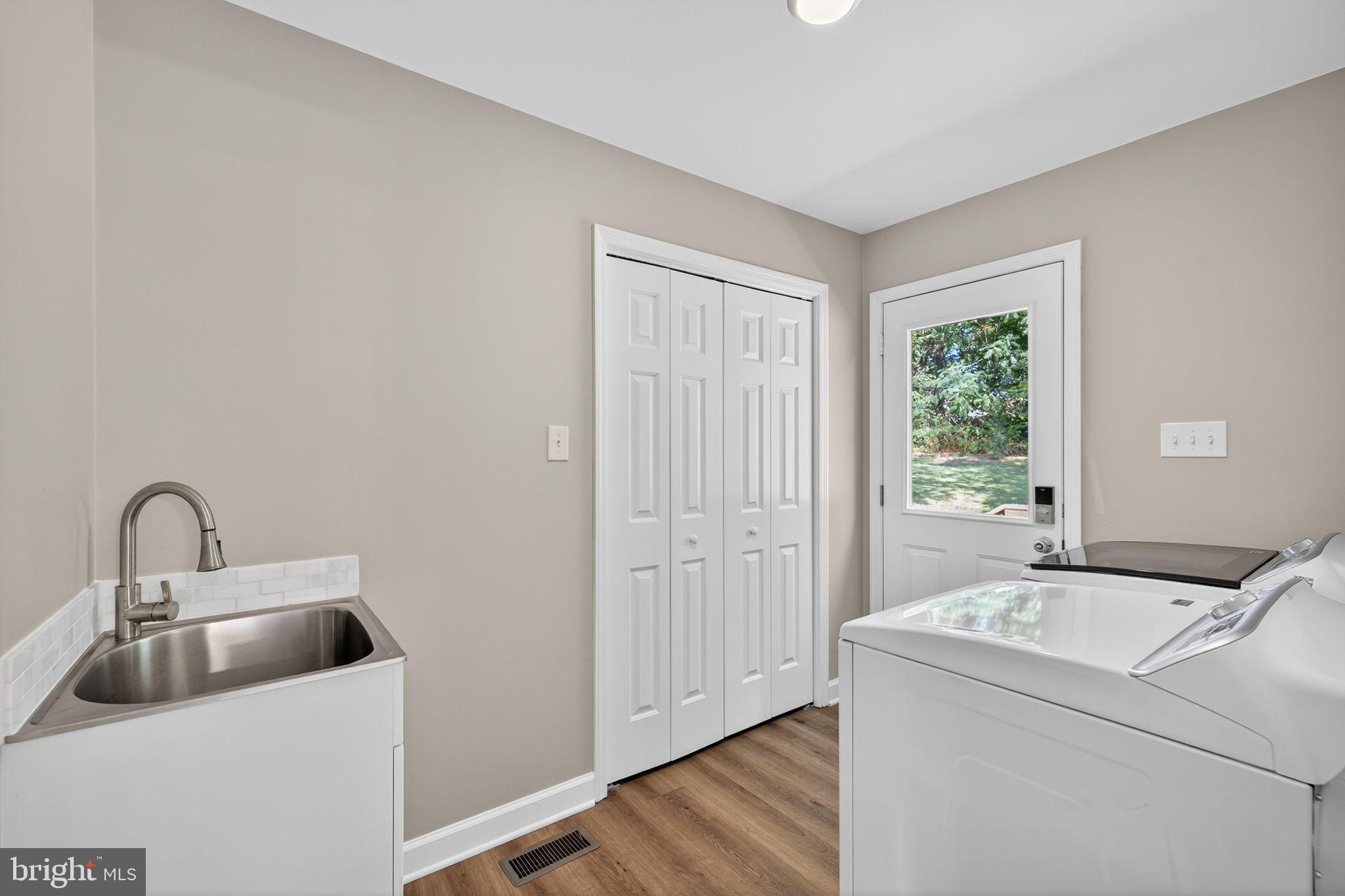 3057 OAK PARK