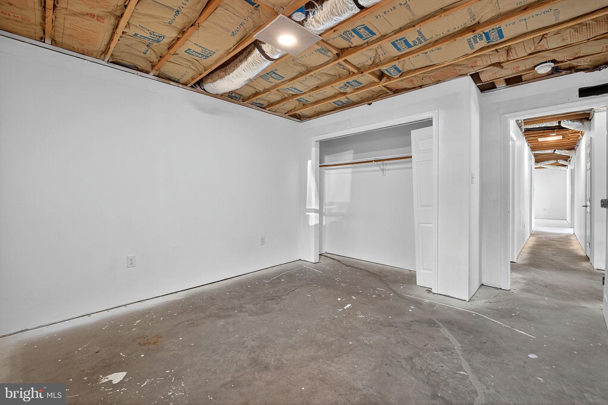 3057 OAK PARK