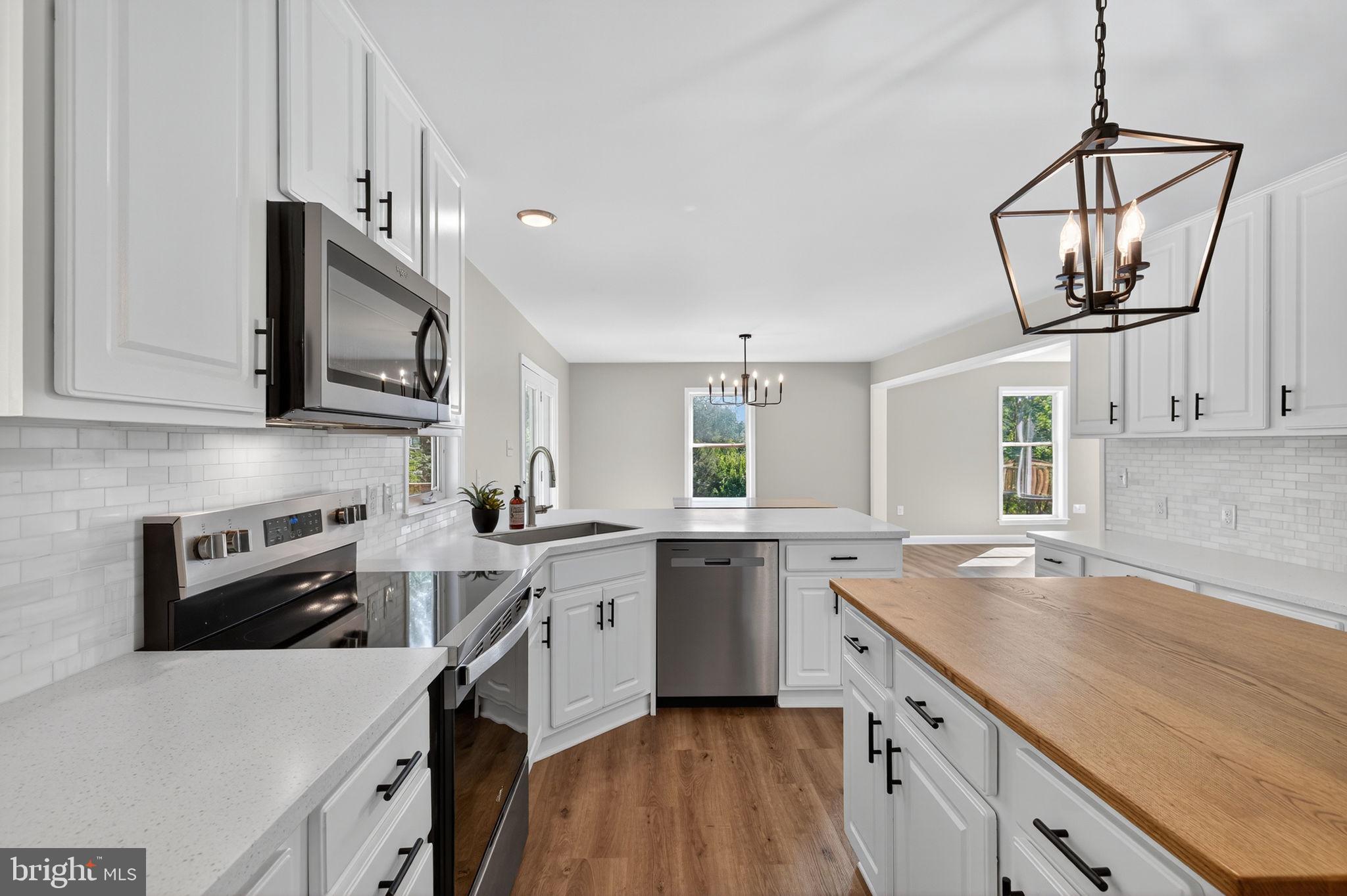 3057 OAK PARK
