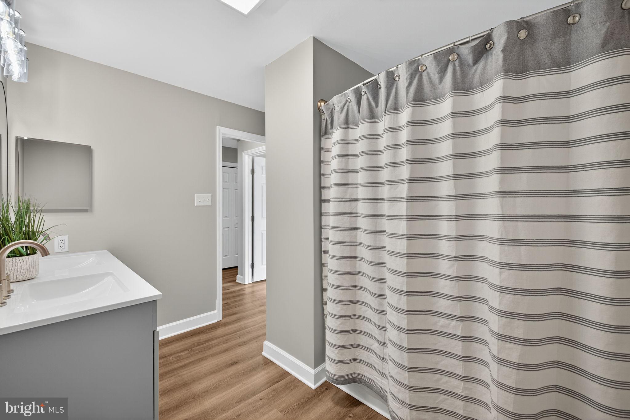 3057 OAK PARK