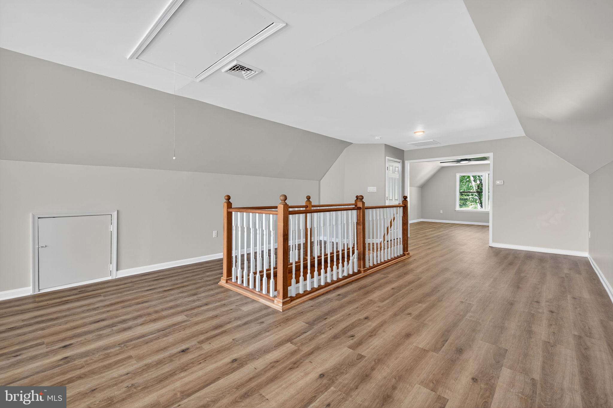 3057 OAK PARK
