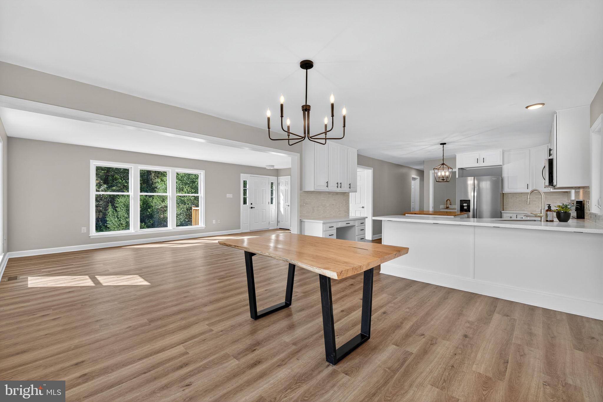 3057 OAK PARK