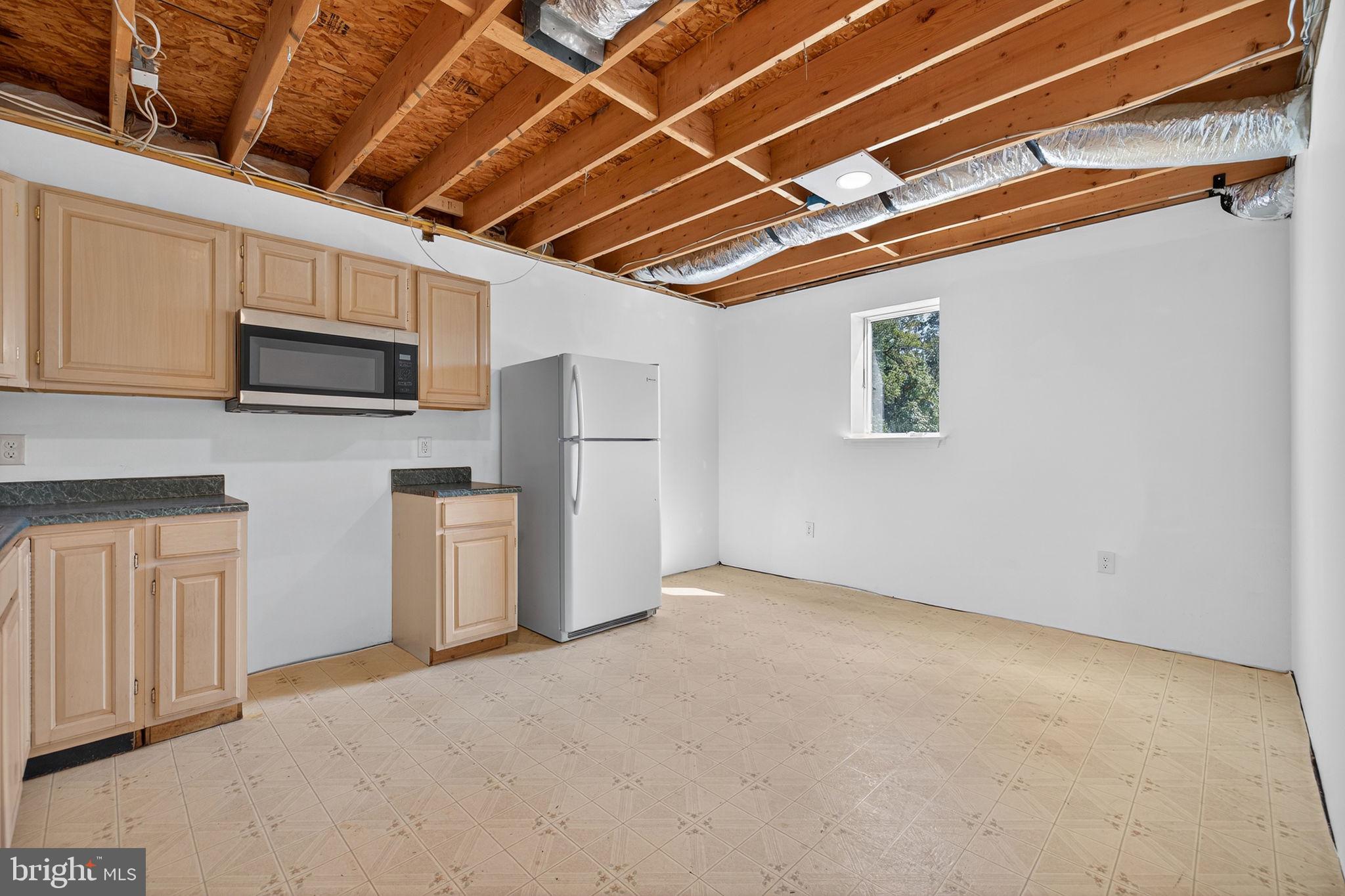 3057 OAK PARK