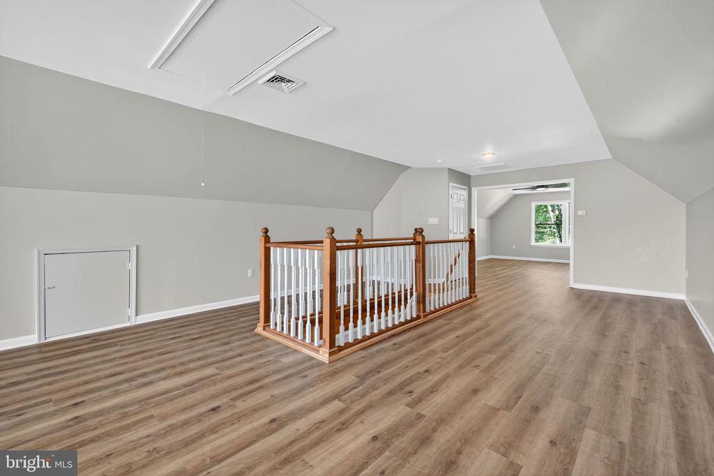 3057 OAK PARK