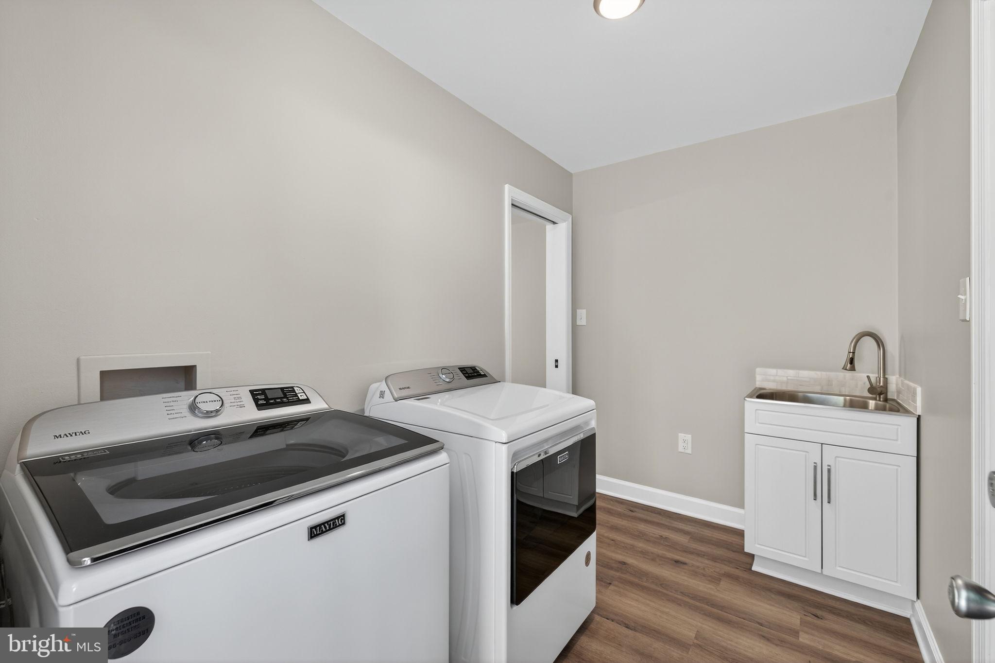 3057 OAK PARK