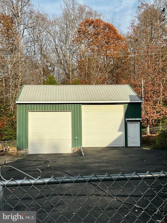 1167 COVERED BRIDGE