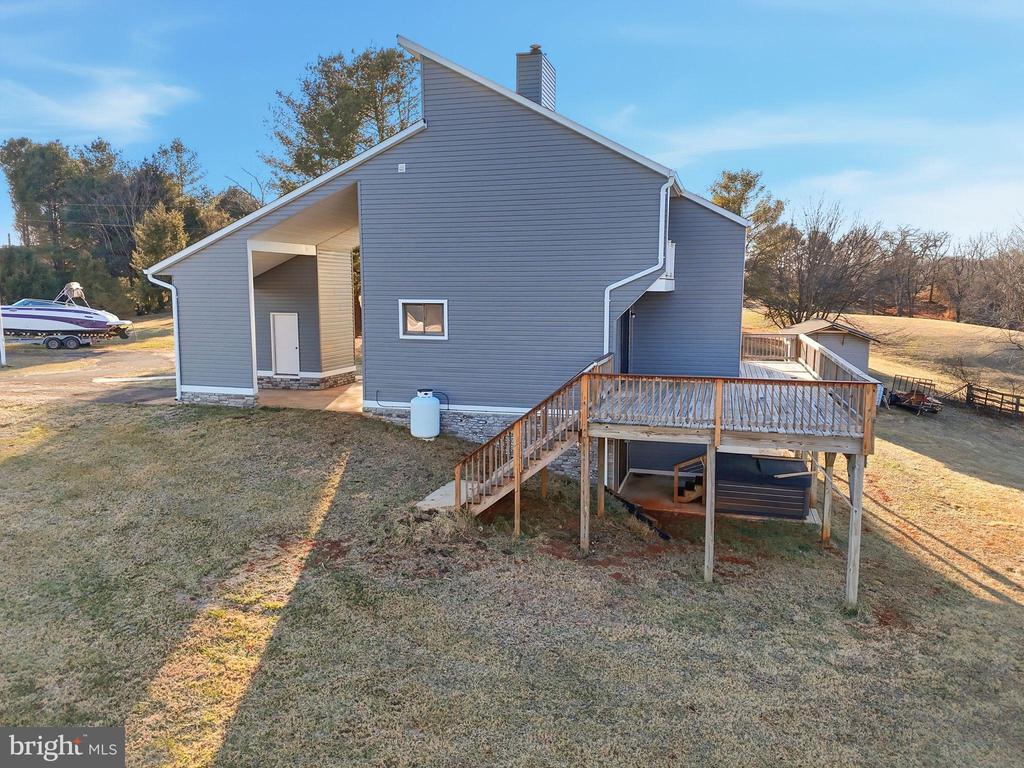 135 FREYS FORD LANE