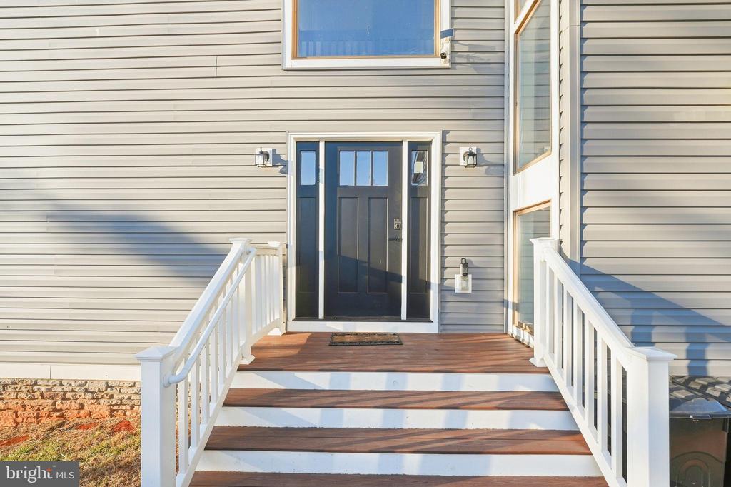 135 FREYS FORD LANE