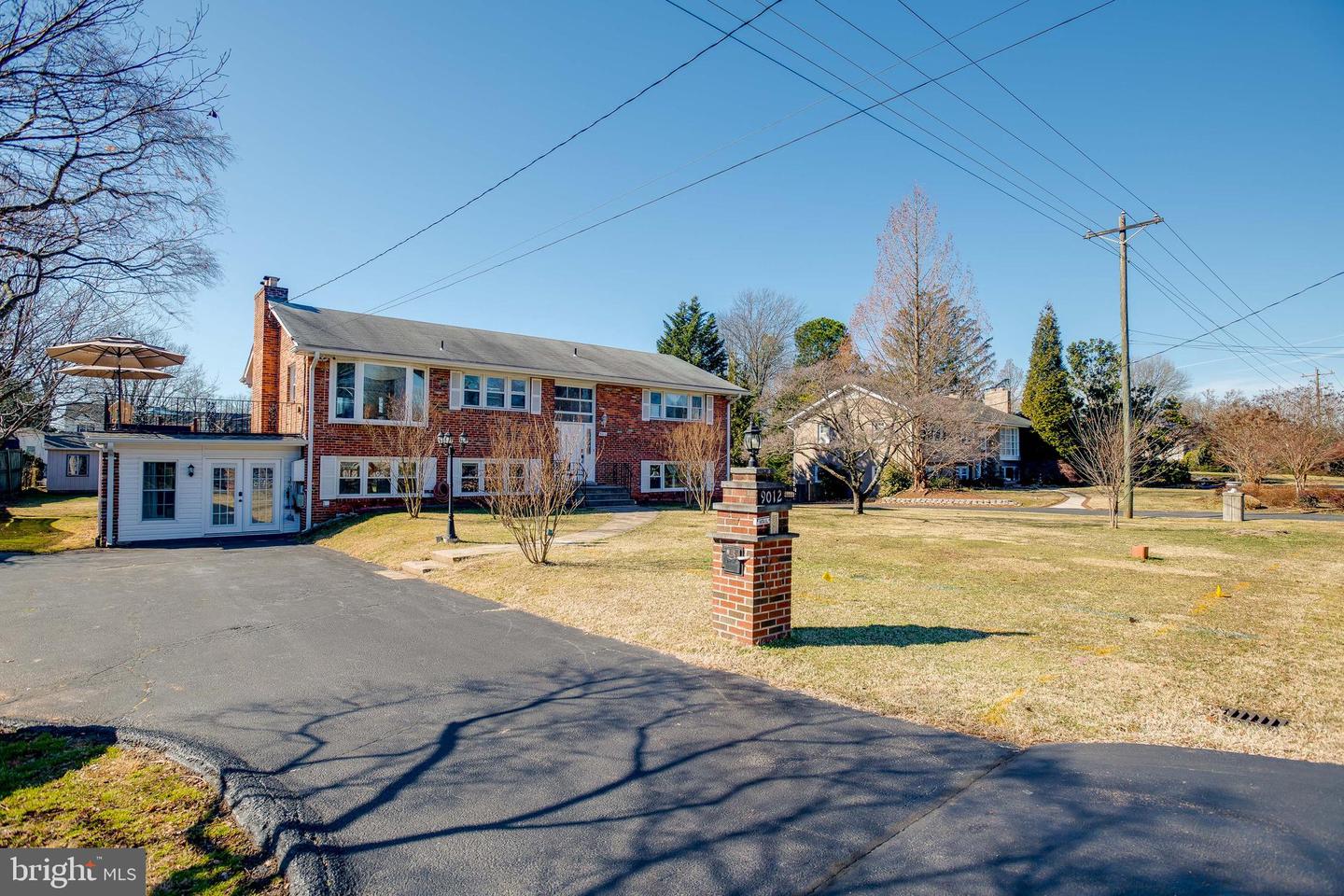9012 Longstreet DRIVE
