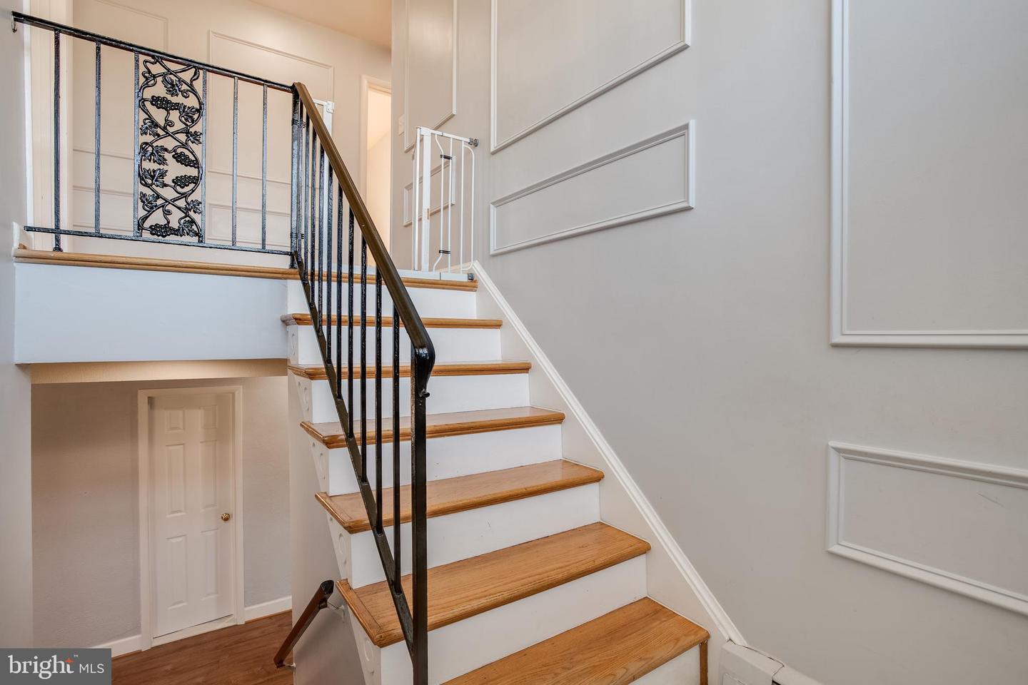 9012 Longstreet DRIVE
