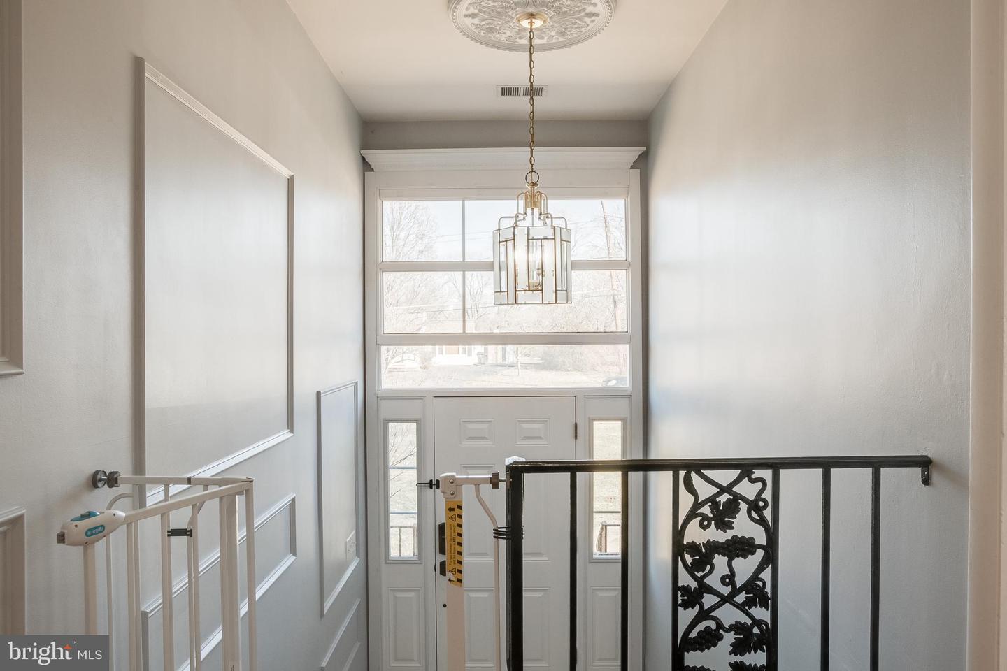 9012 Longstreet DRIVE