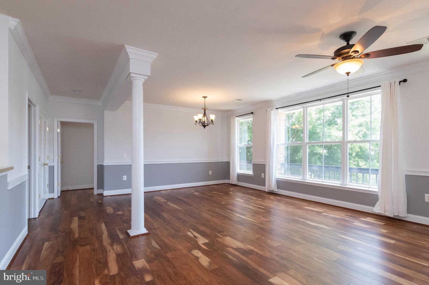 8600 Liberty TRAIL Unit: 202