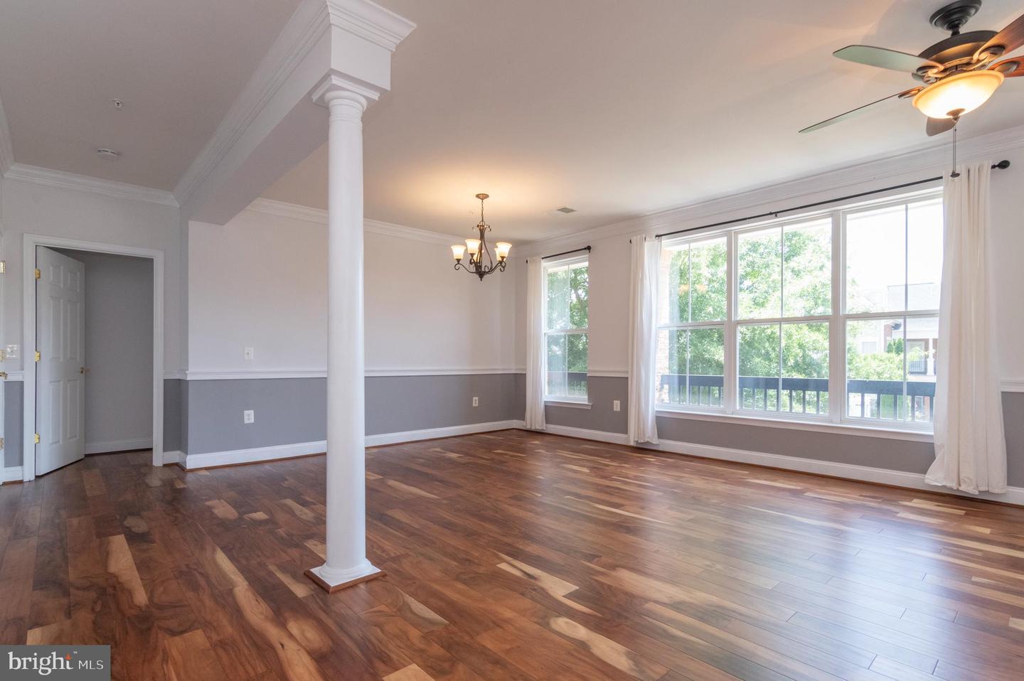 8600 Liberty TRAIL Unit: 202