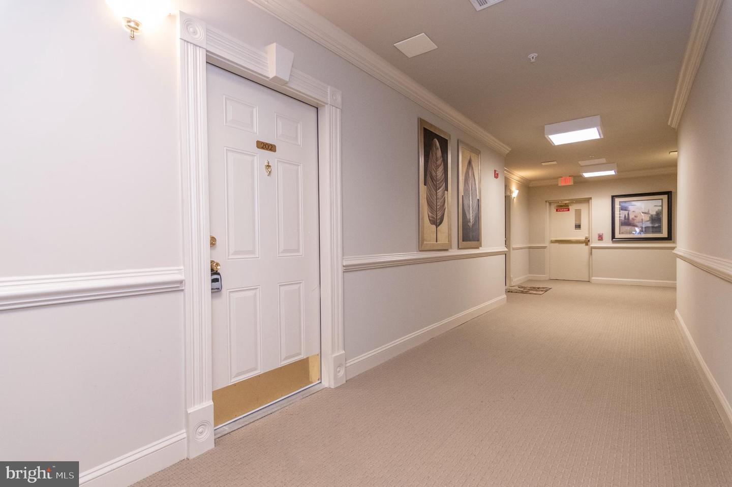 8600 Liberty TRAIL Unit: 202