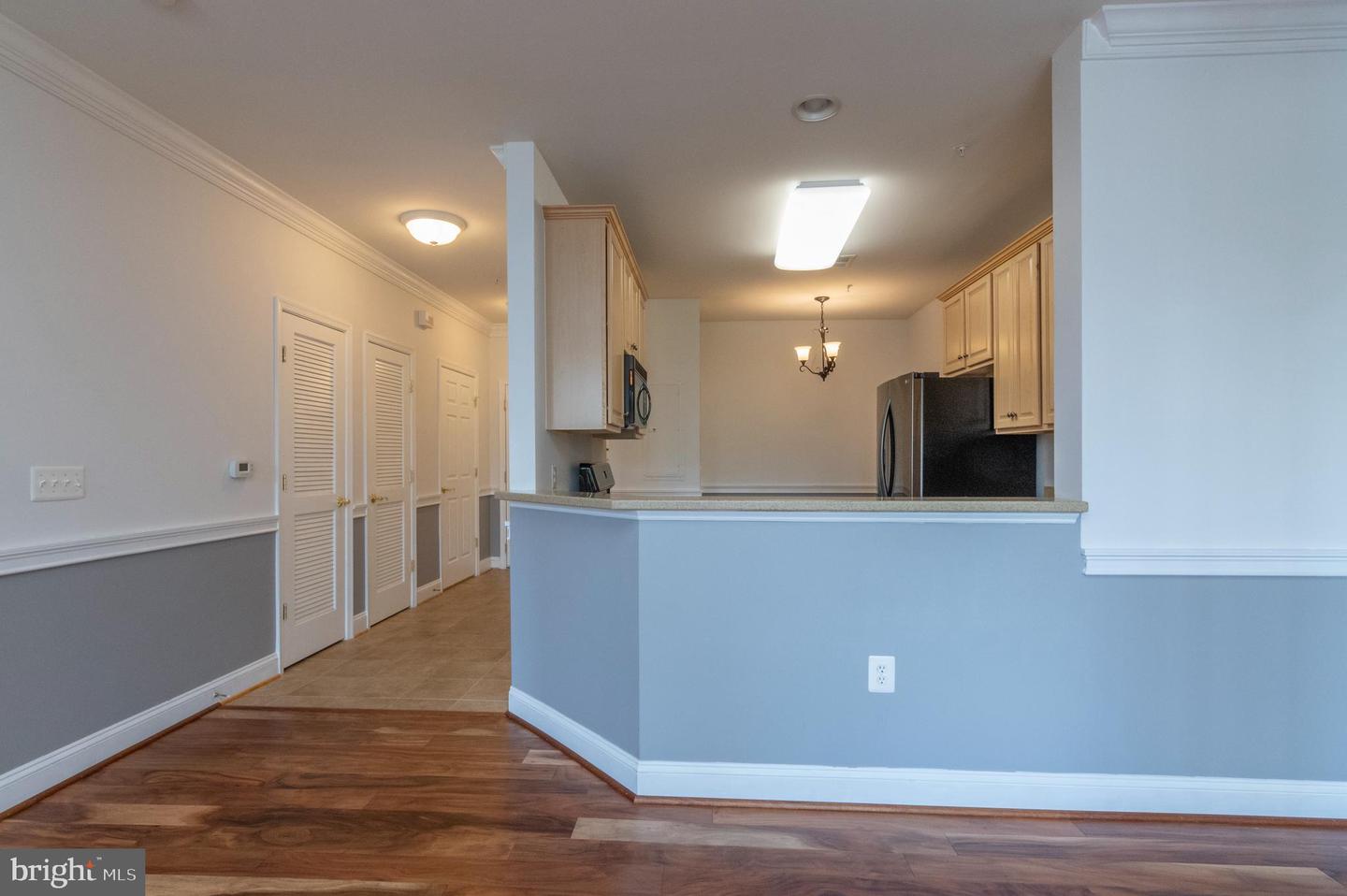 8600 Liberty TRAIL Unit: 202