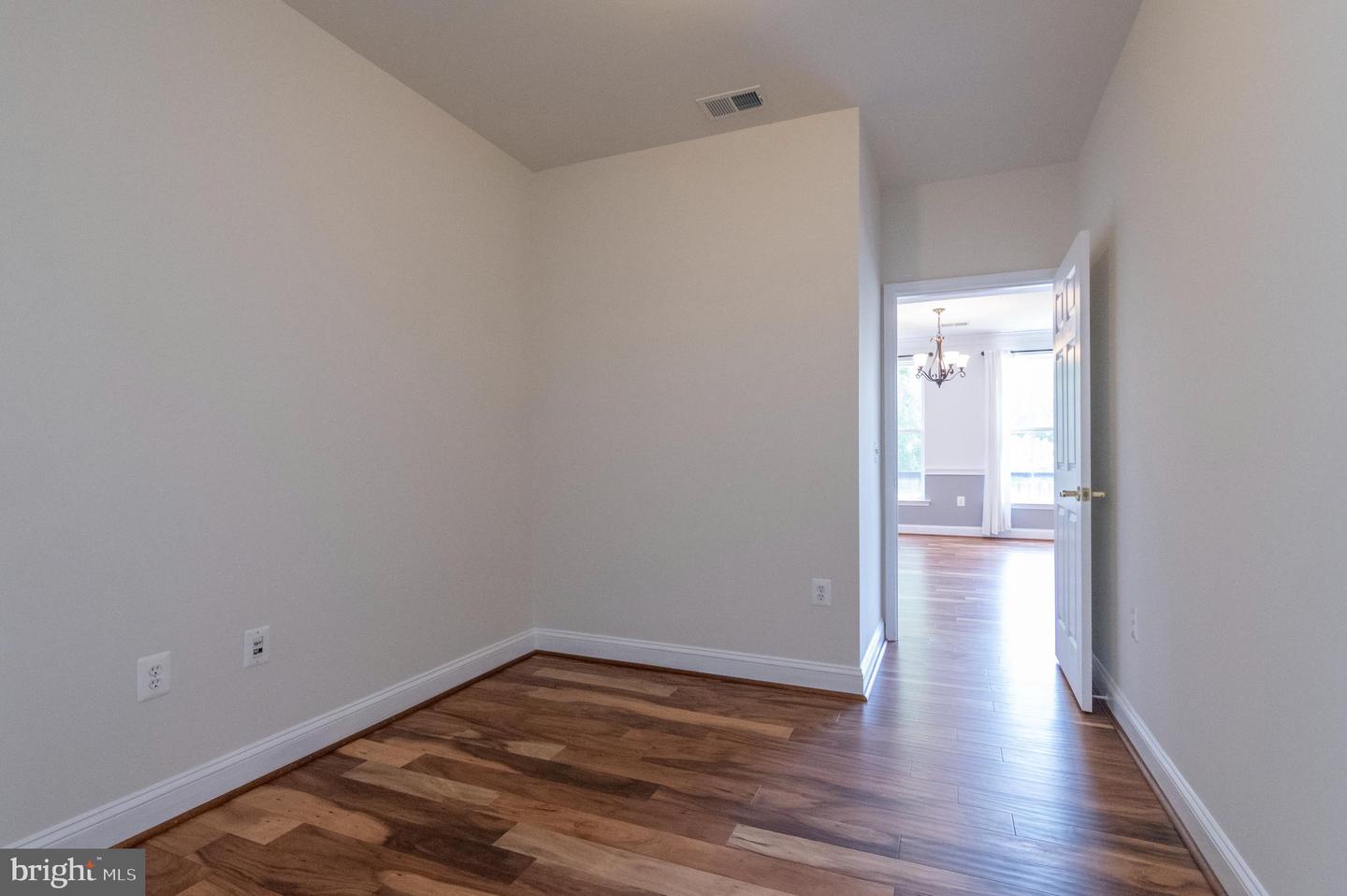 8600 Liberty TRAIL Unit: 202