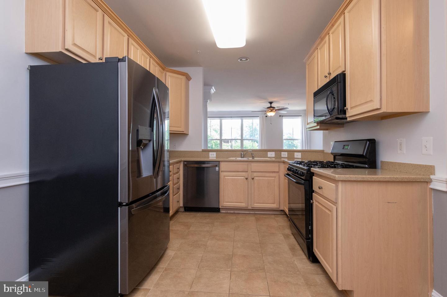 8600 Liberty TRAIL Unit: 202