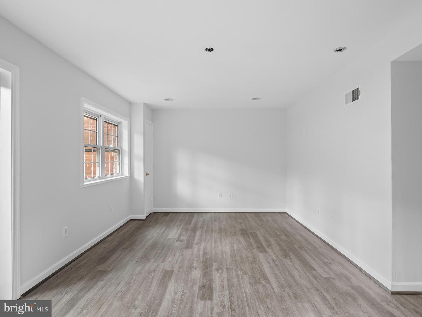 9178 Laurelwood COURT