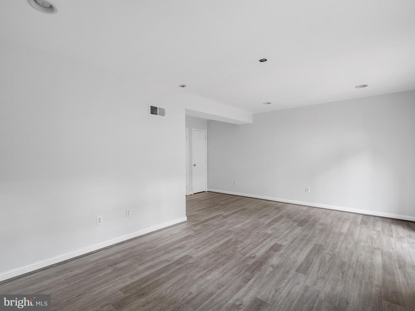 9178 Laurelwood COURT