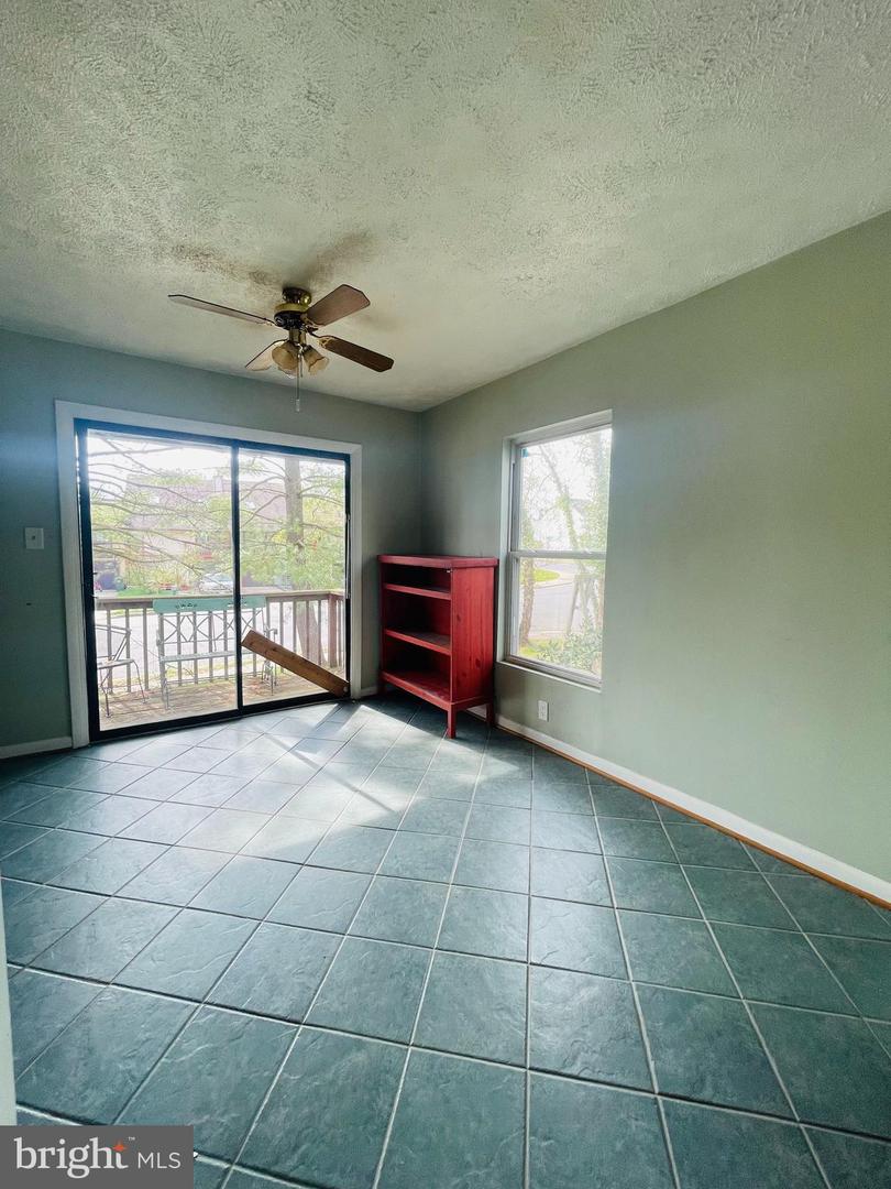 9221 Easton COURT