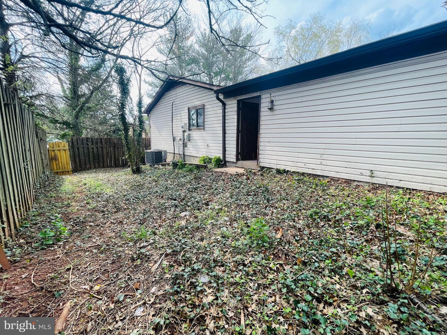 9221 Easton COURT