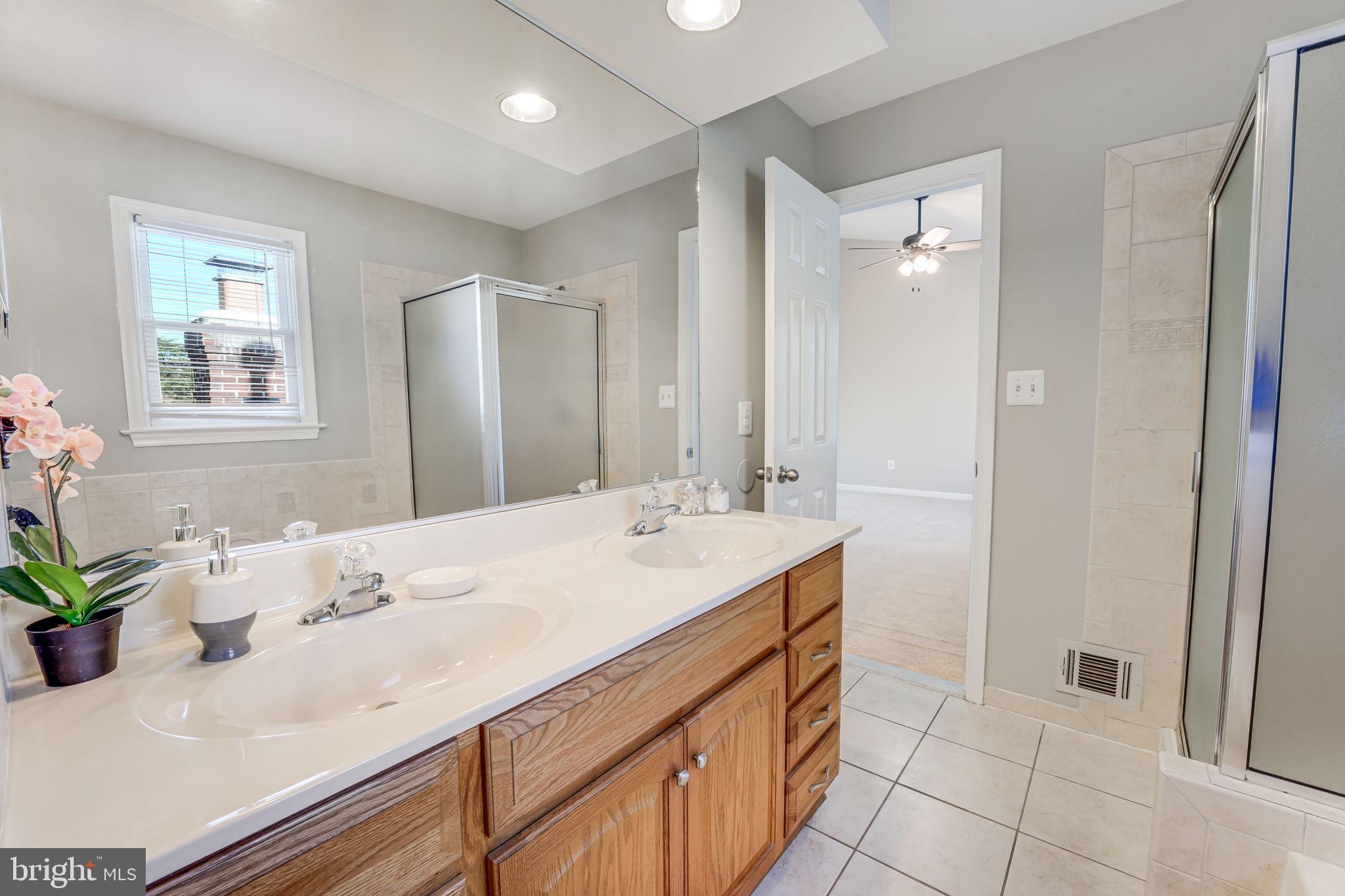 10254 Cedar Ridge DRIVE