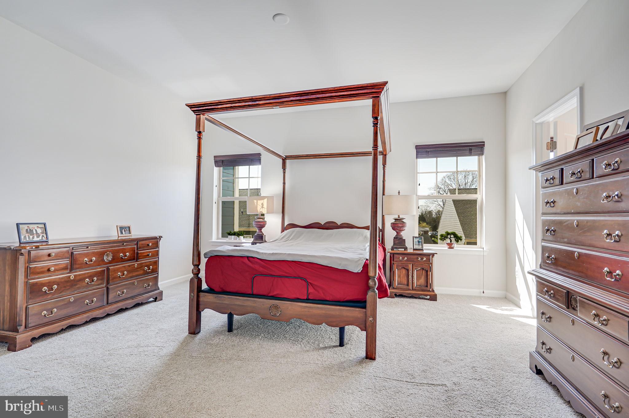 9536 BARNES LOOP