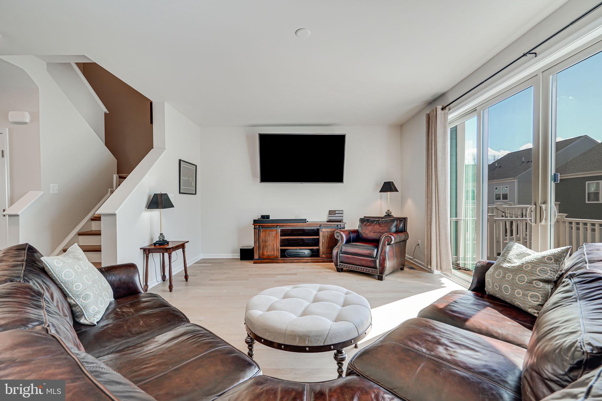 9536 BARNES LOOP