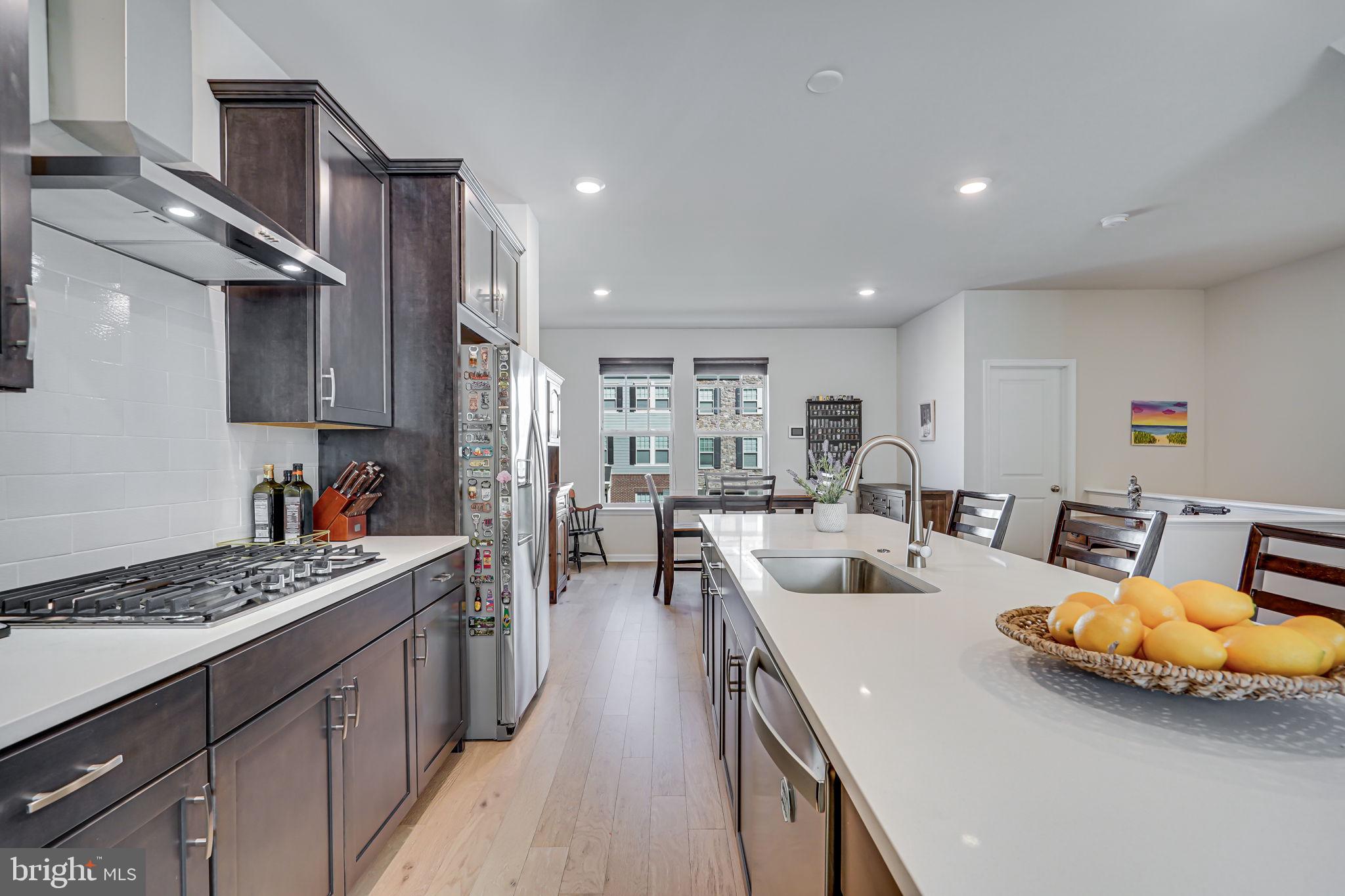 9536 BARNES LOOP