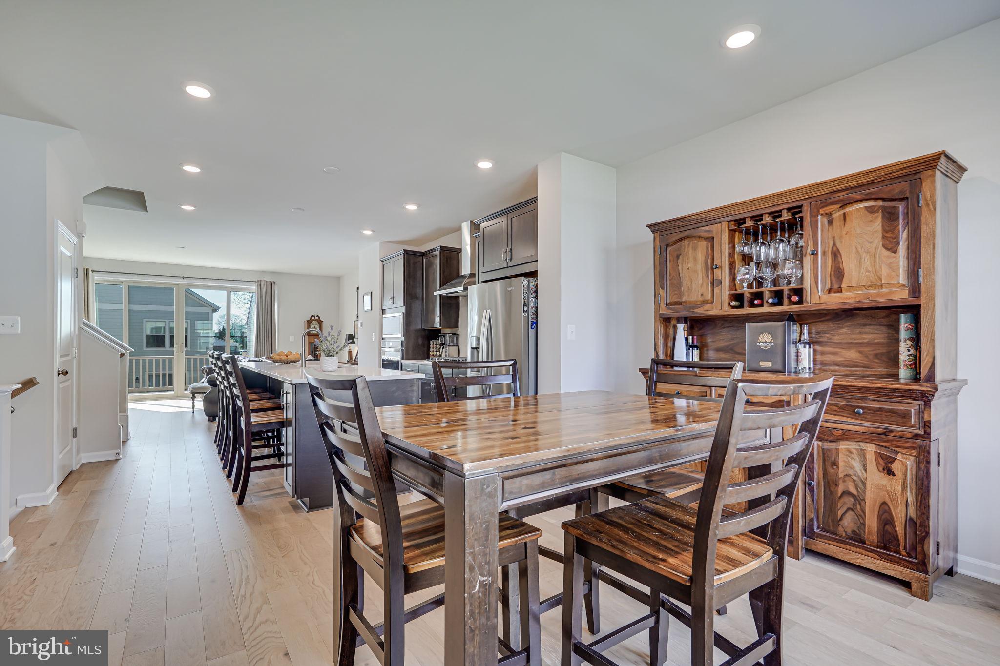 9536 BARNES LOOP