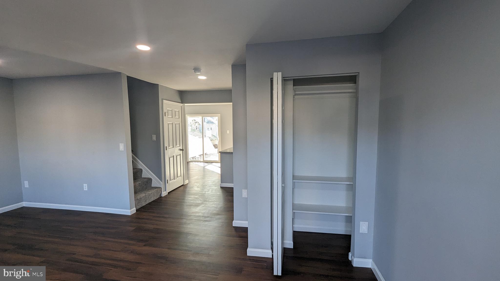 8444 MCKENZIE CIRCLE