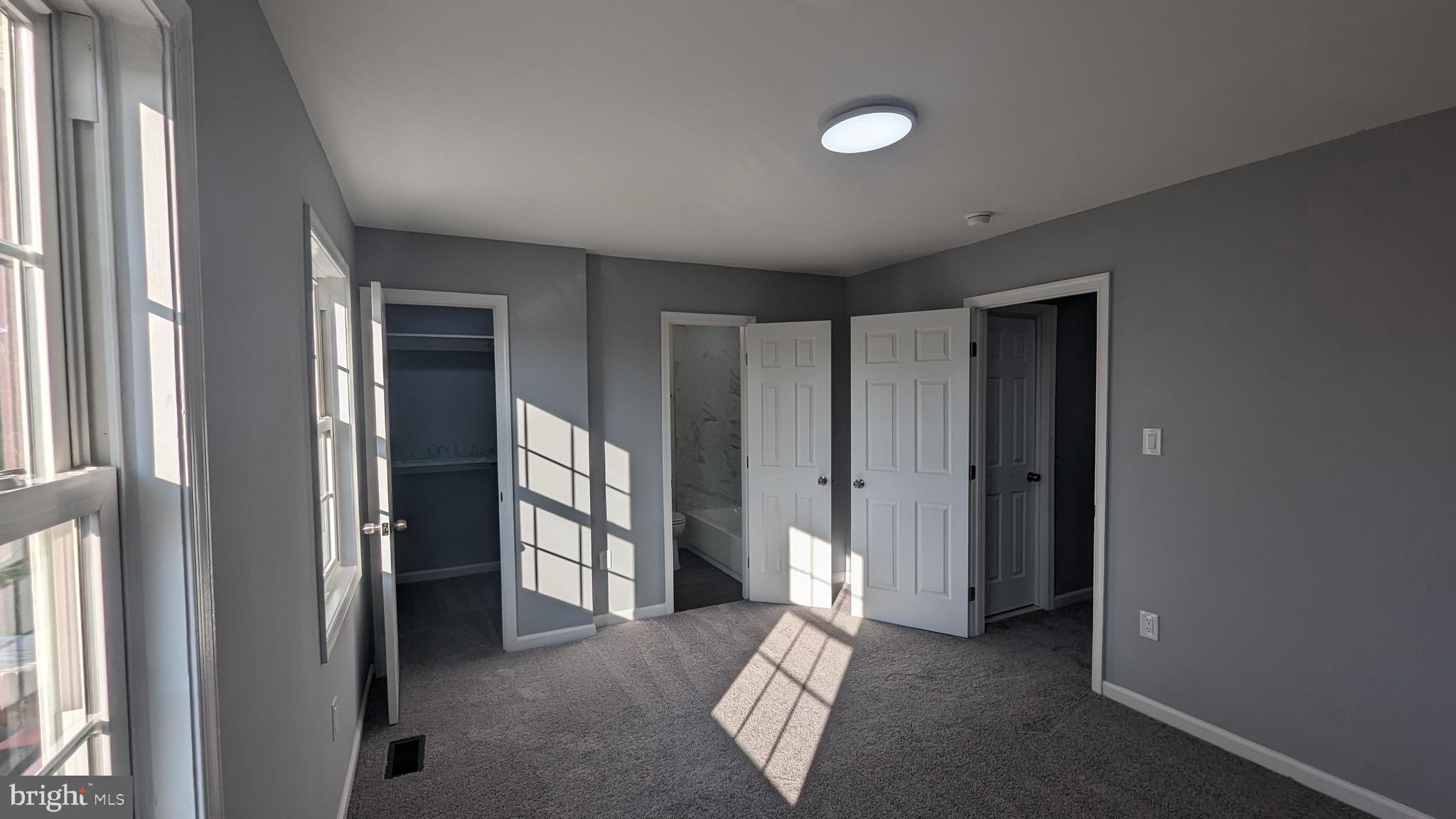 8444 MCKENZIE CIRCLE