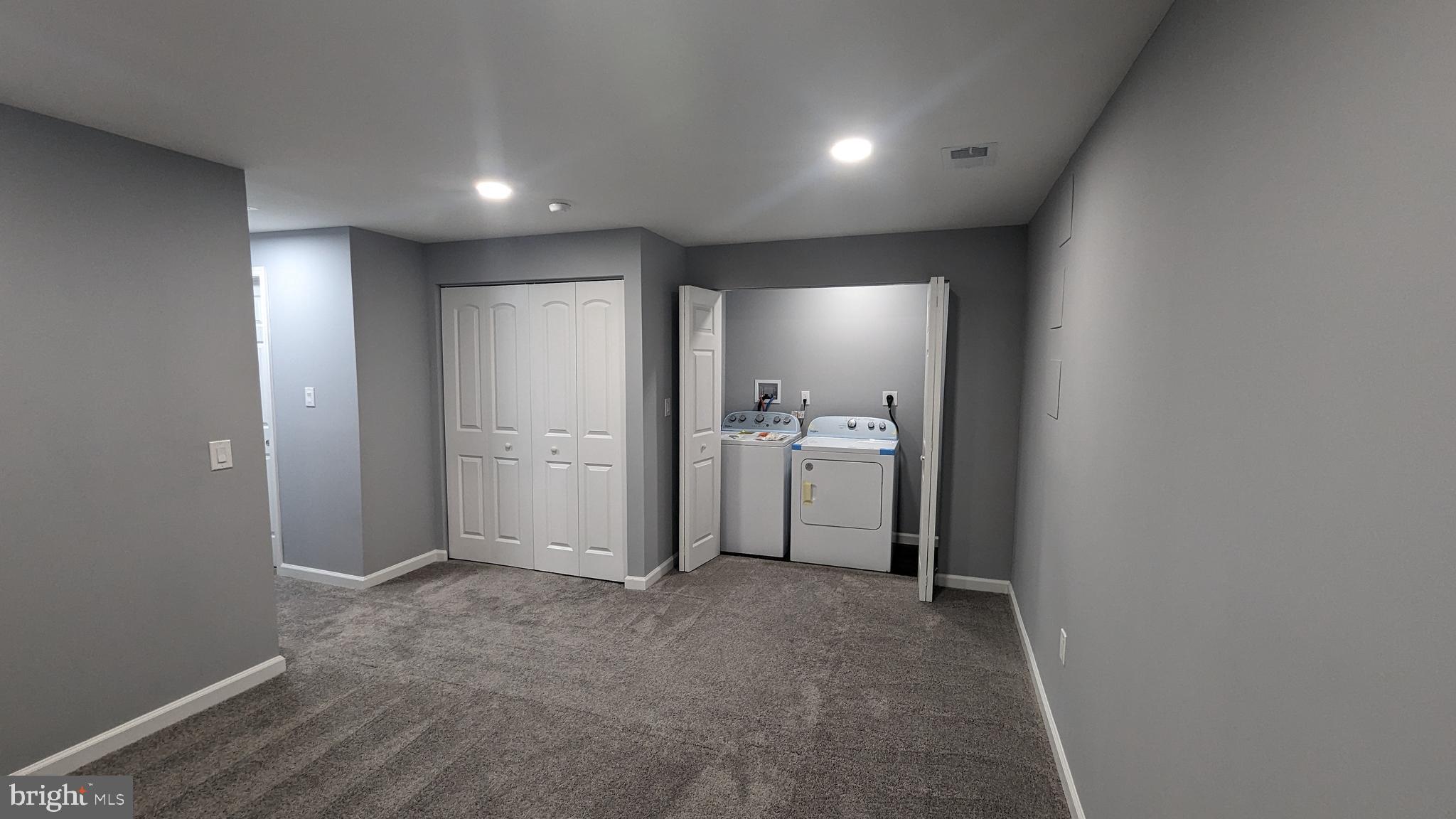8444 MCKENZIE CIRCLE