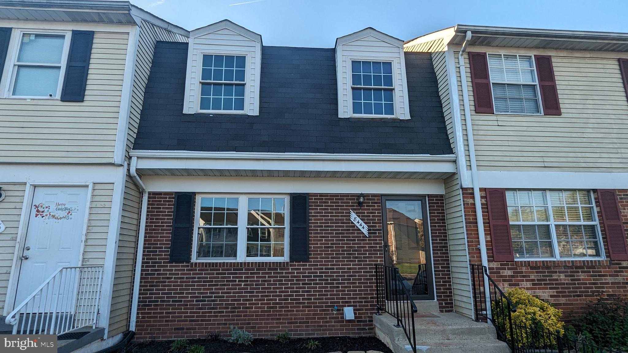 8444 MCKENZIE CIRCLE