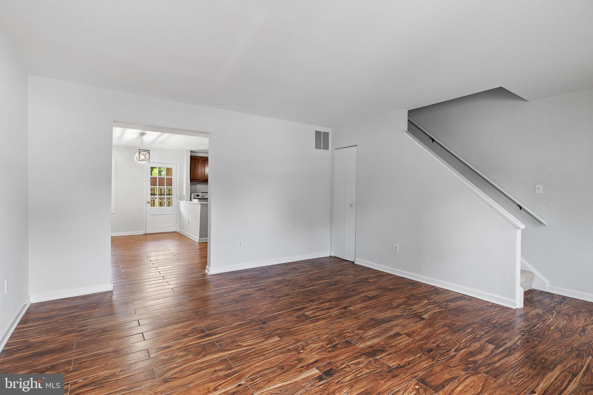 9279 Taney Rd