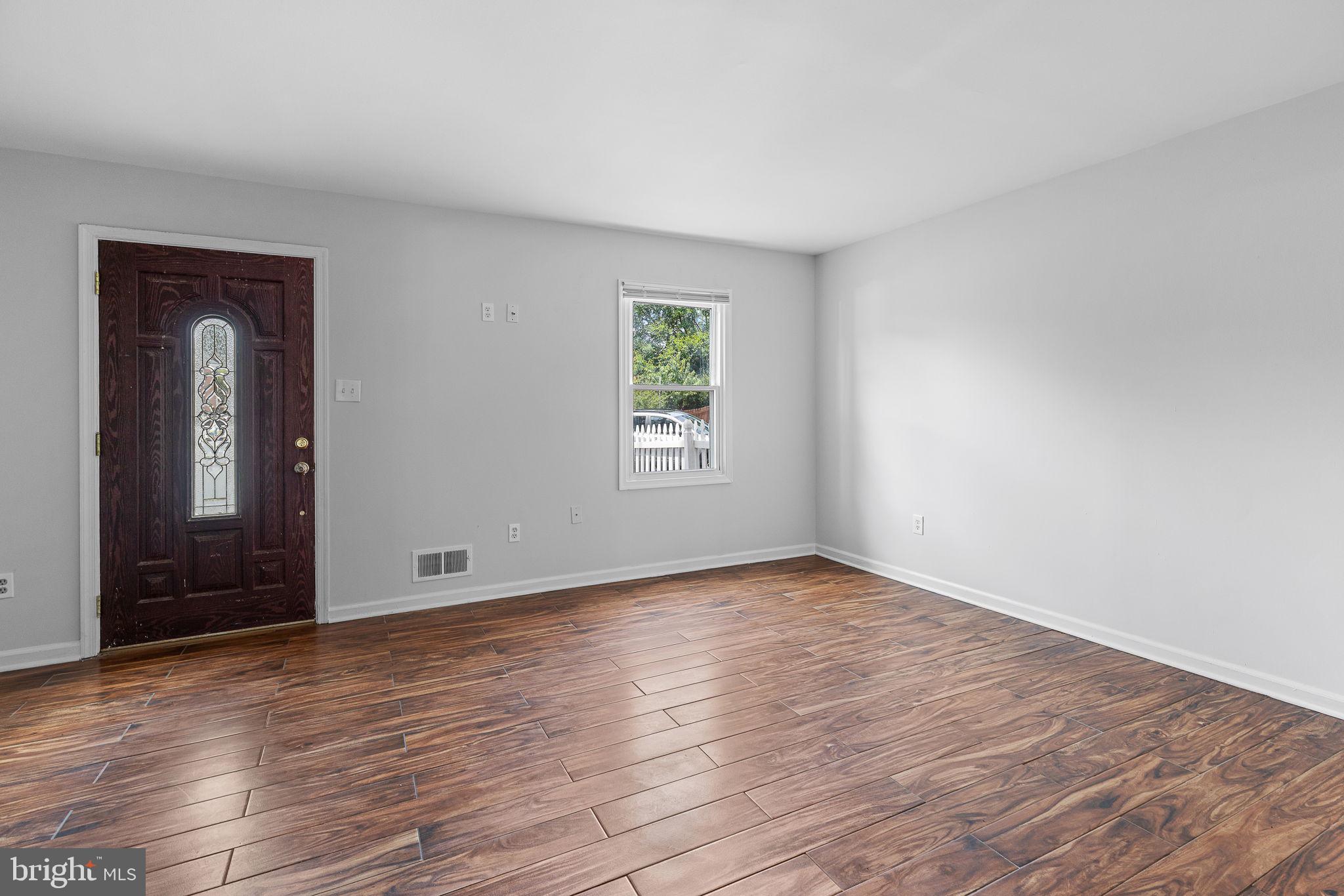 9279 Taney Rd