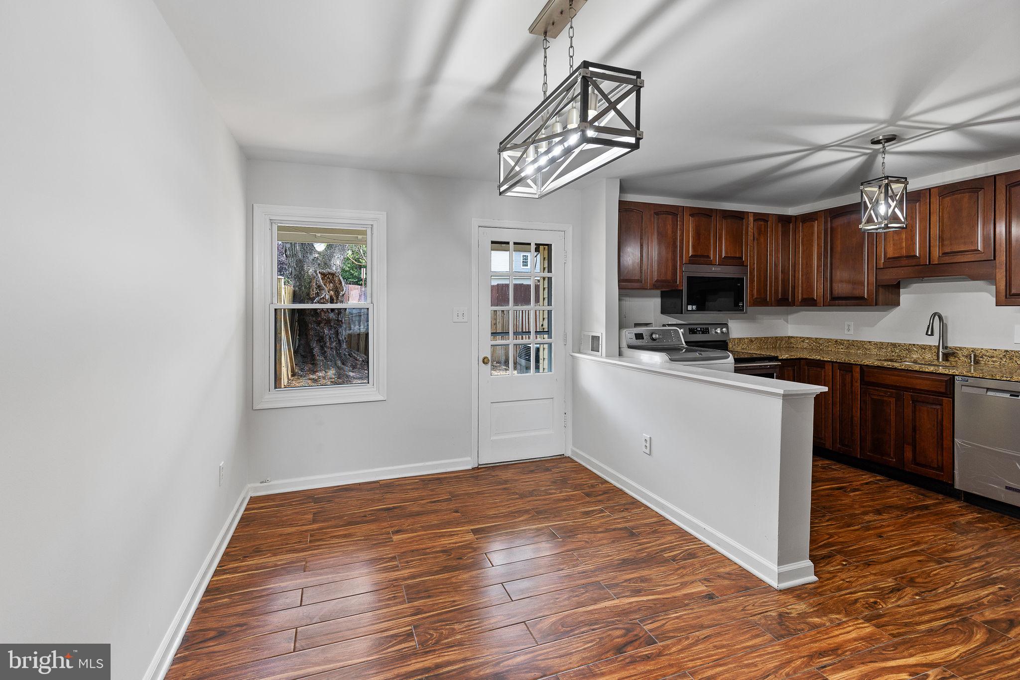 9279 Taney Rd