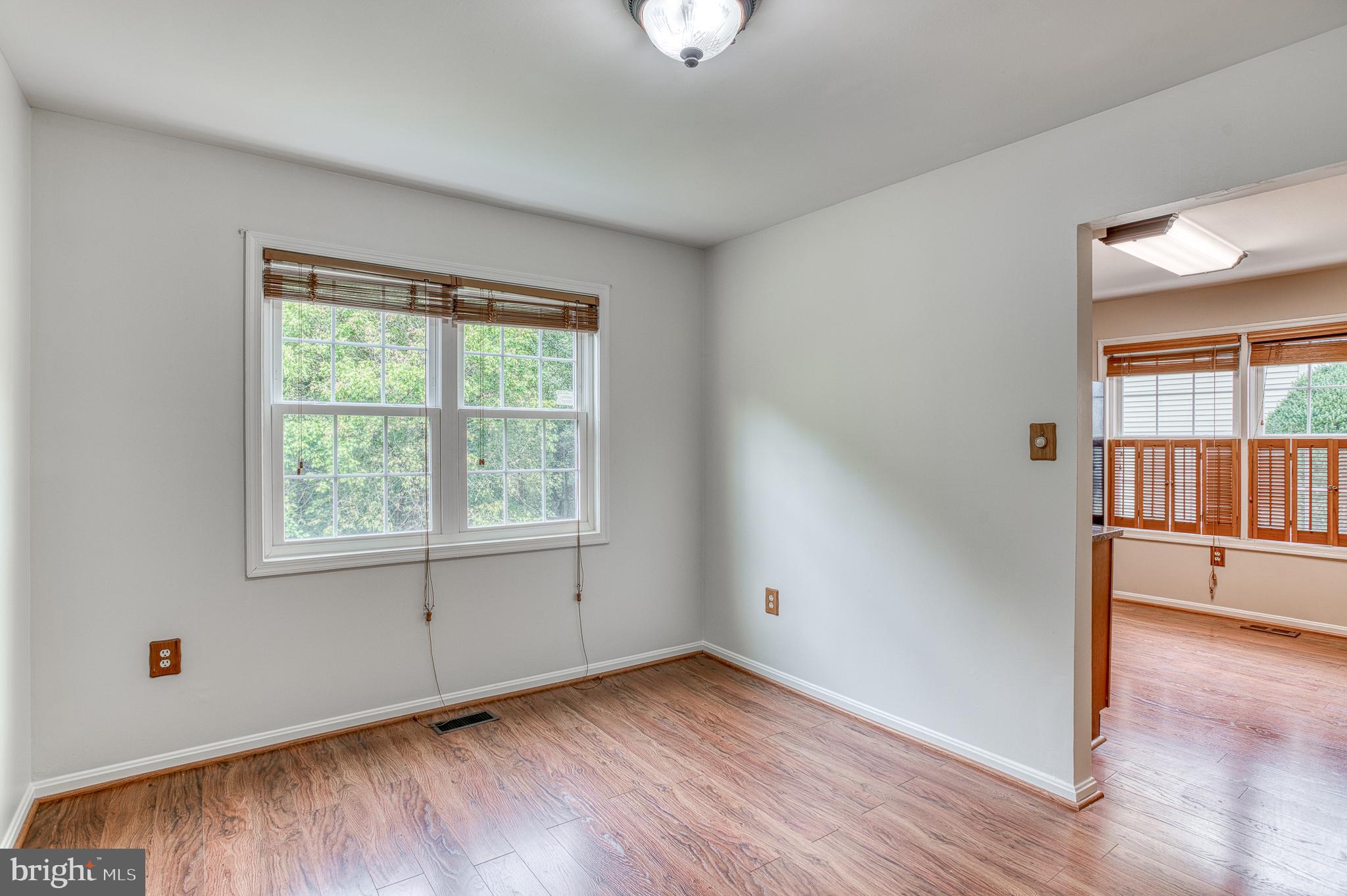 8581 BURLINGTON COURT