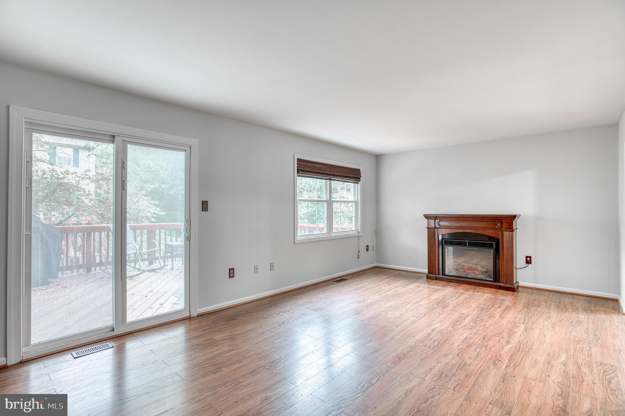 8581 BURLINGTON COURT
