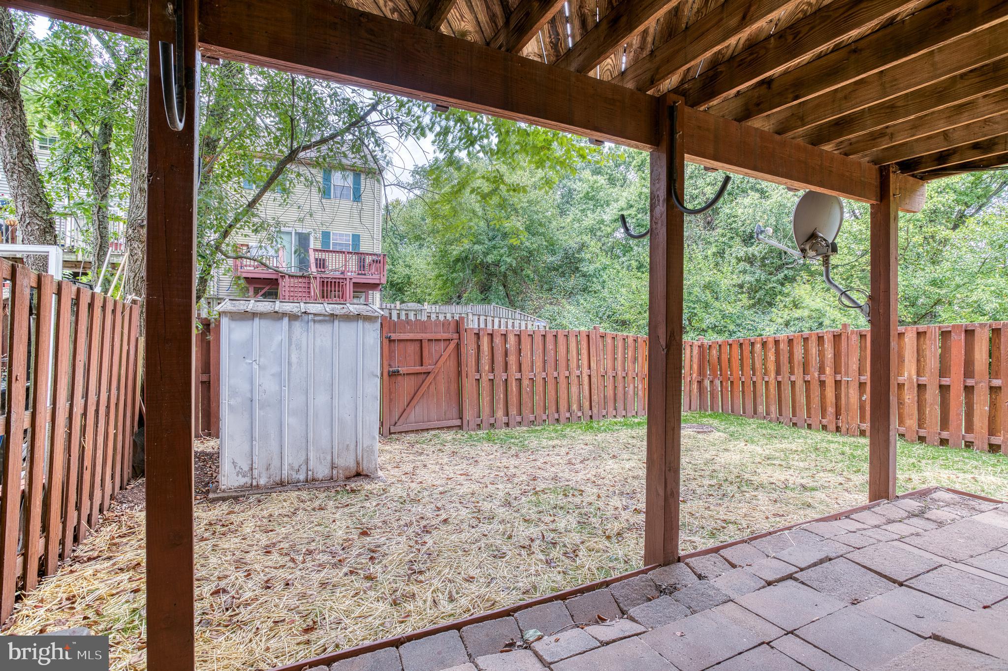 8581 BURLINGTON COURT