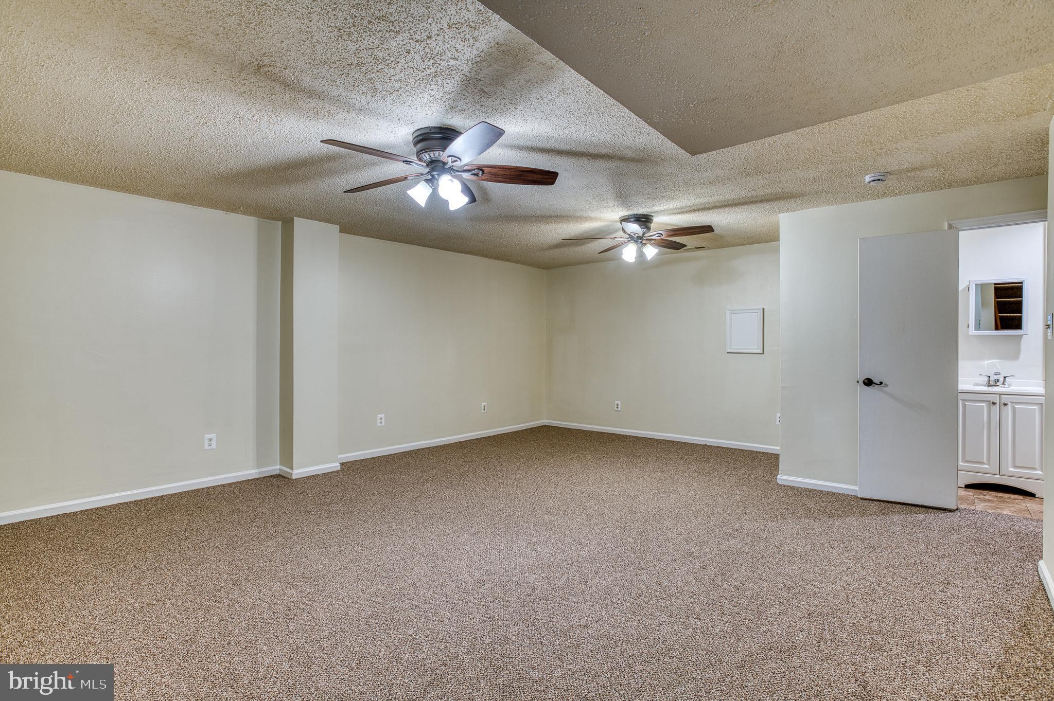8581 BURLINGTON COURT