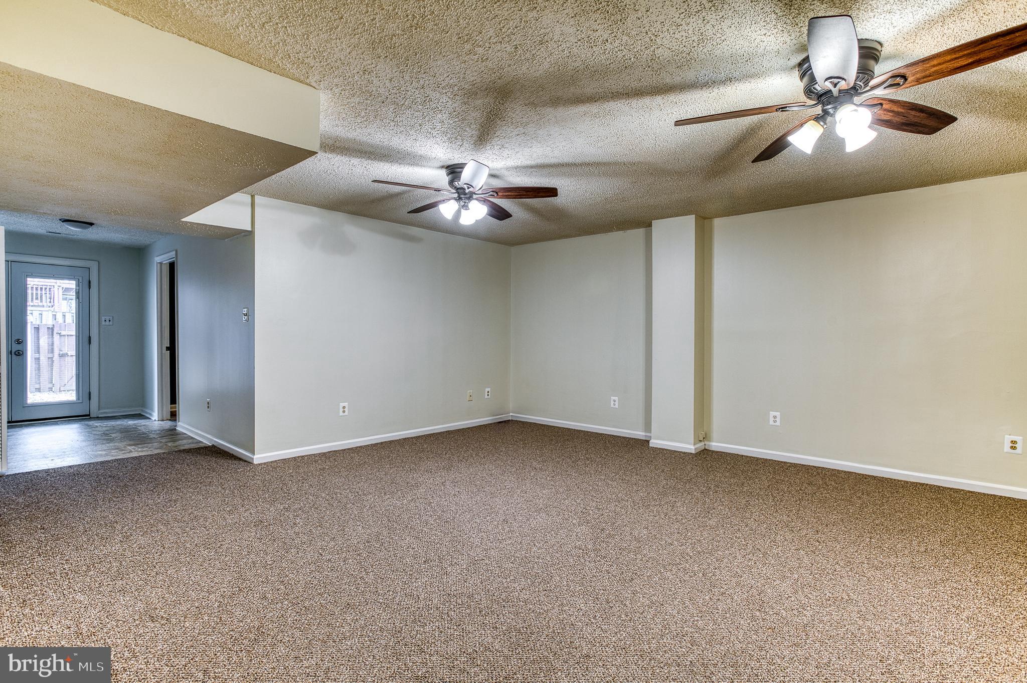 8581 BURLINGTON COURT