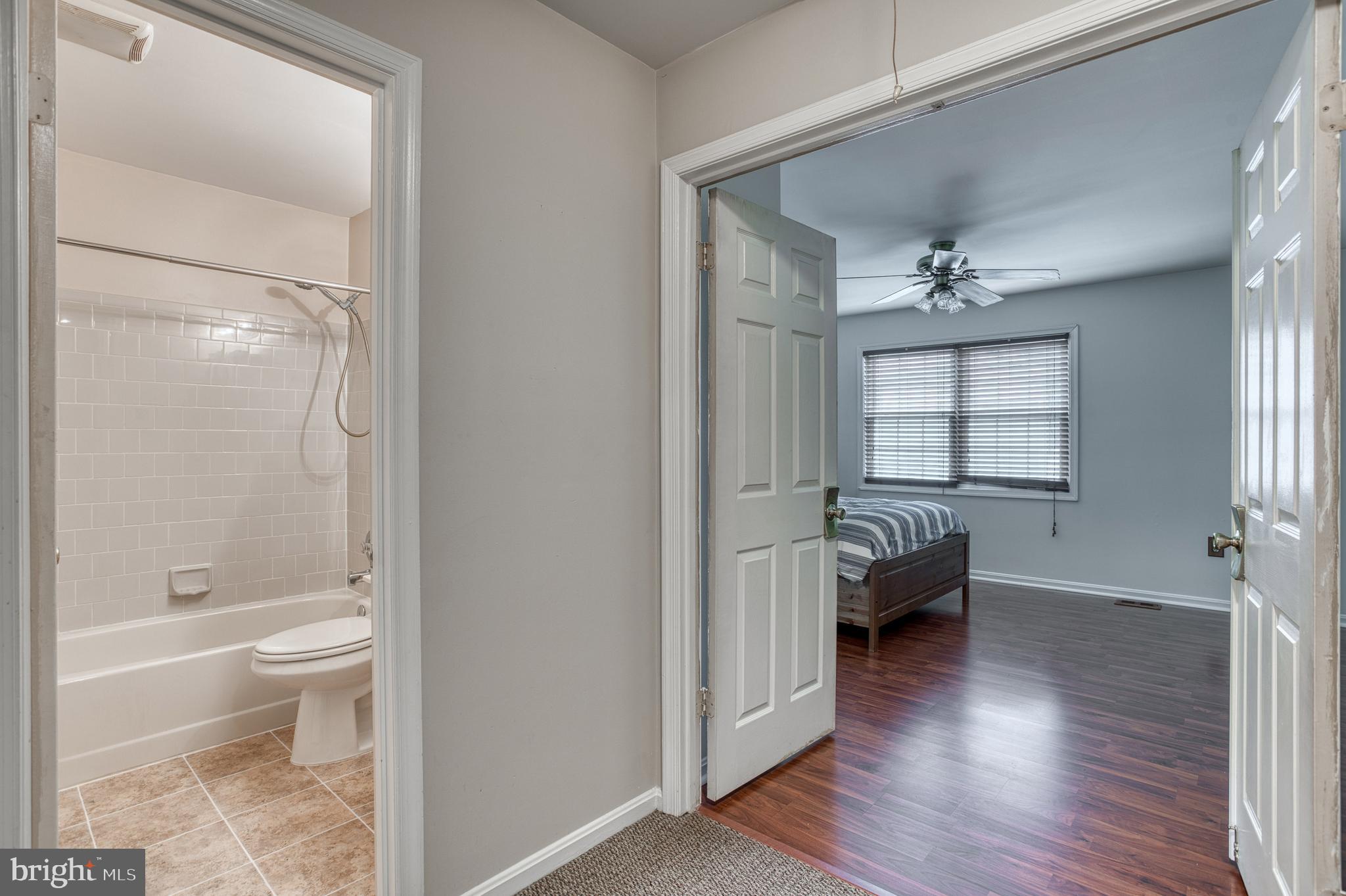 8581 BURLINGTON COURT