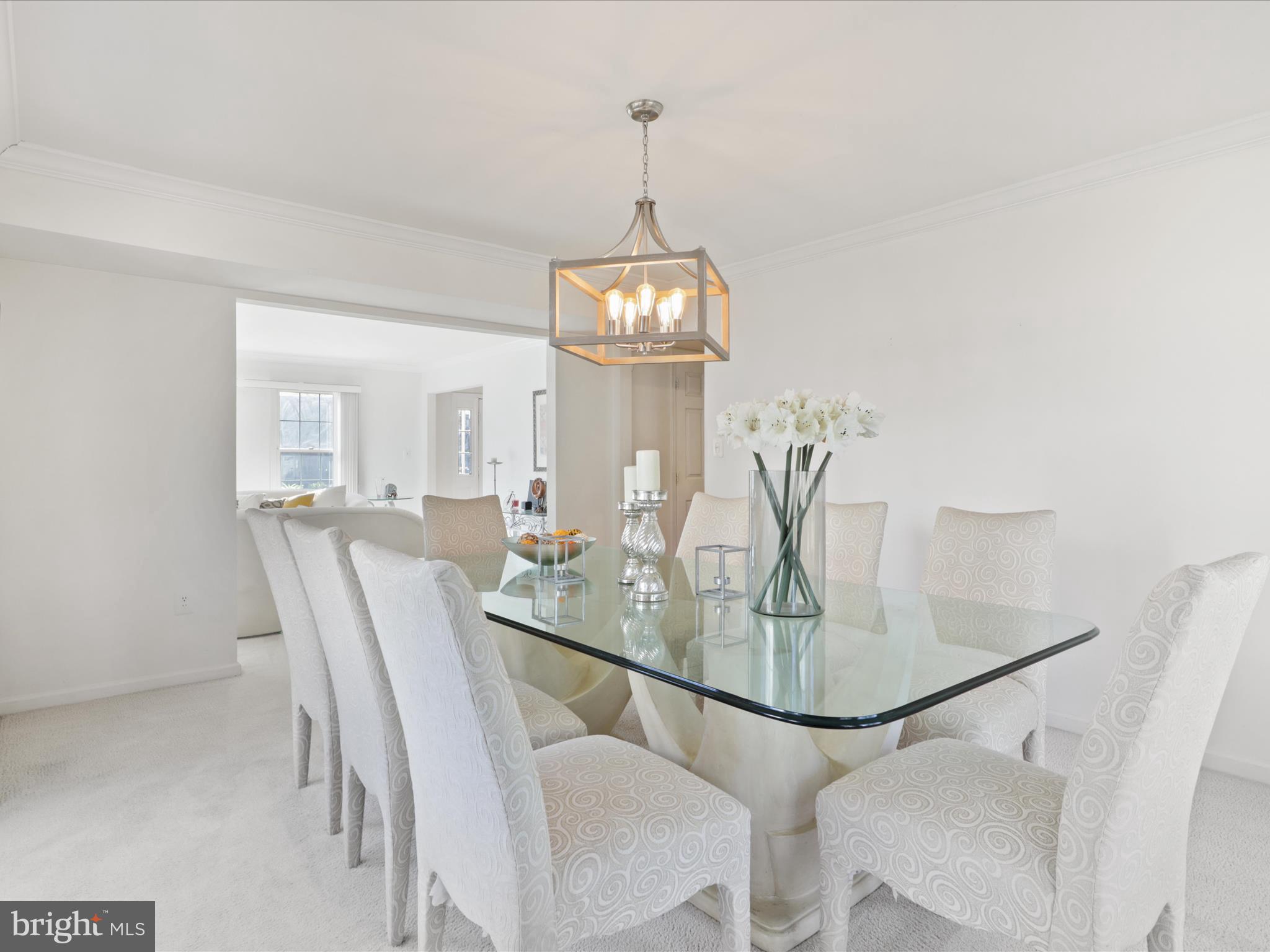 9354 RIVER CREST ROAD