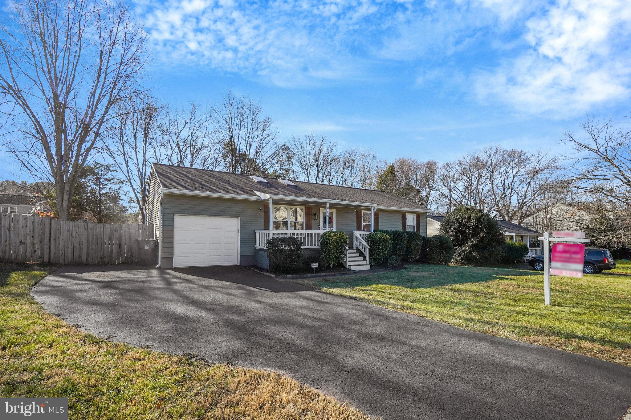 10318 Poe Dr