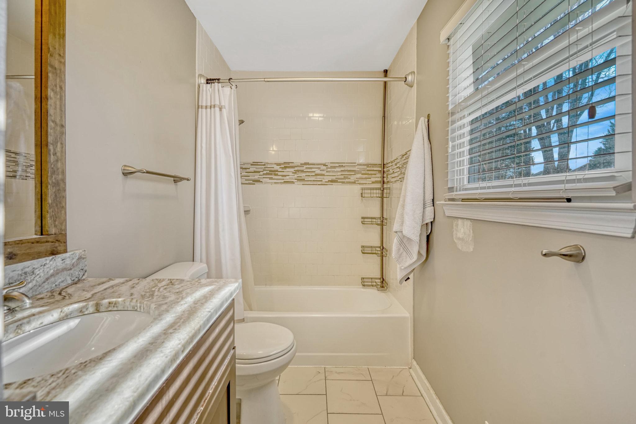 10318 Poe Dr